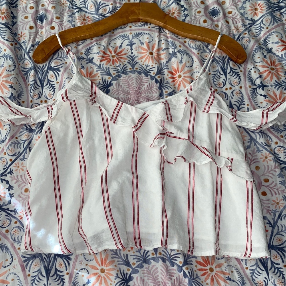 LUSH crop top blouse